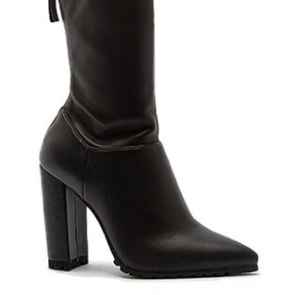 Qupid SIGNAL-145AX Faux Leather Over Knee Lug Boot - Picture 4 of 6